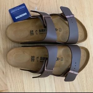 NWOT DARK BROWN ARIZONA BIRKENSTOCK — size 8